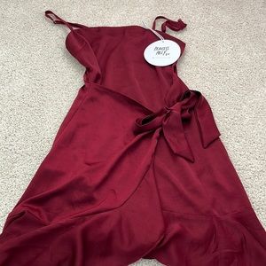 Princess Polly red tie dress size 2 homecoming